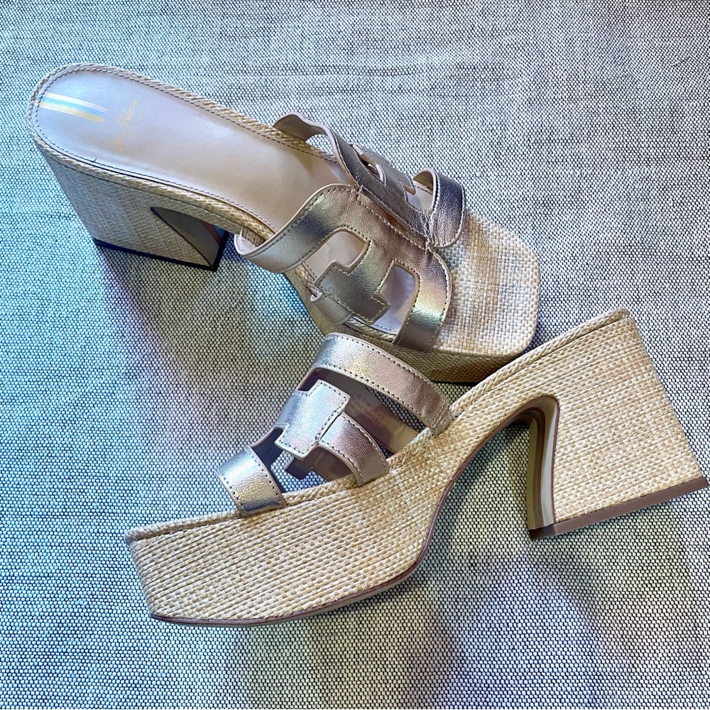 Sam Edelman NY- Gold Platform Sandals. 10.5